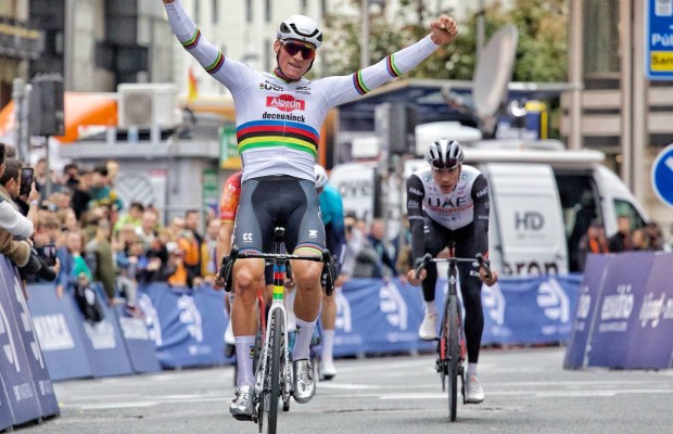Van der Poel empezará su temporada de CX a finales de diciembre y podría estar en La Vuelta 2024