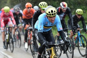 Mads Pedersen se proclama Campeón del Mundo en una carrera épica