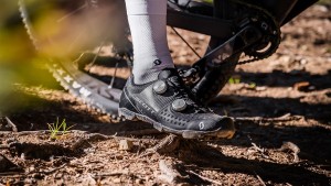 5 claves para elegir tus zapatillas de ciclismo o MTB y cómo acertar con la talla