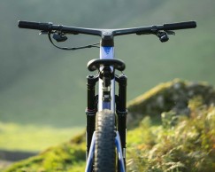 Canyon Lux Trail 2024: renovación total