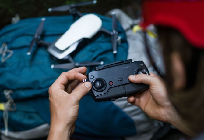 Nuevo DJI Mavic Air, el drone deportivo de referencia es más pequeño, plegable y graba en 4K