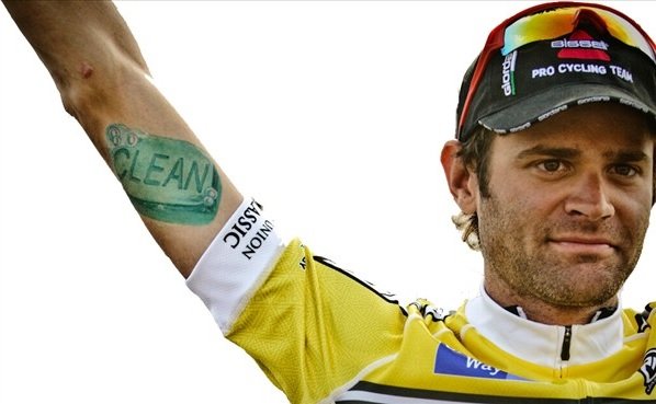 Cancellara pide que se retire el libro que le acusa de dopaje mecánico