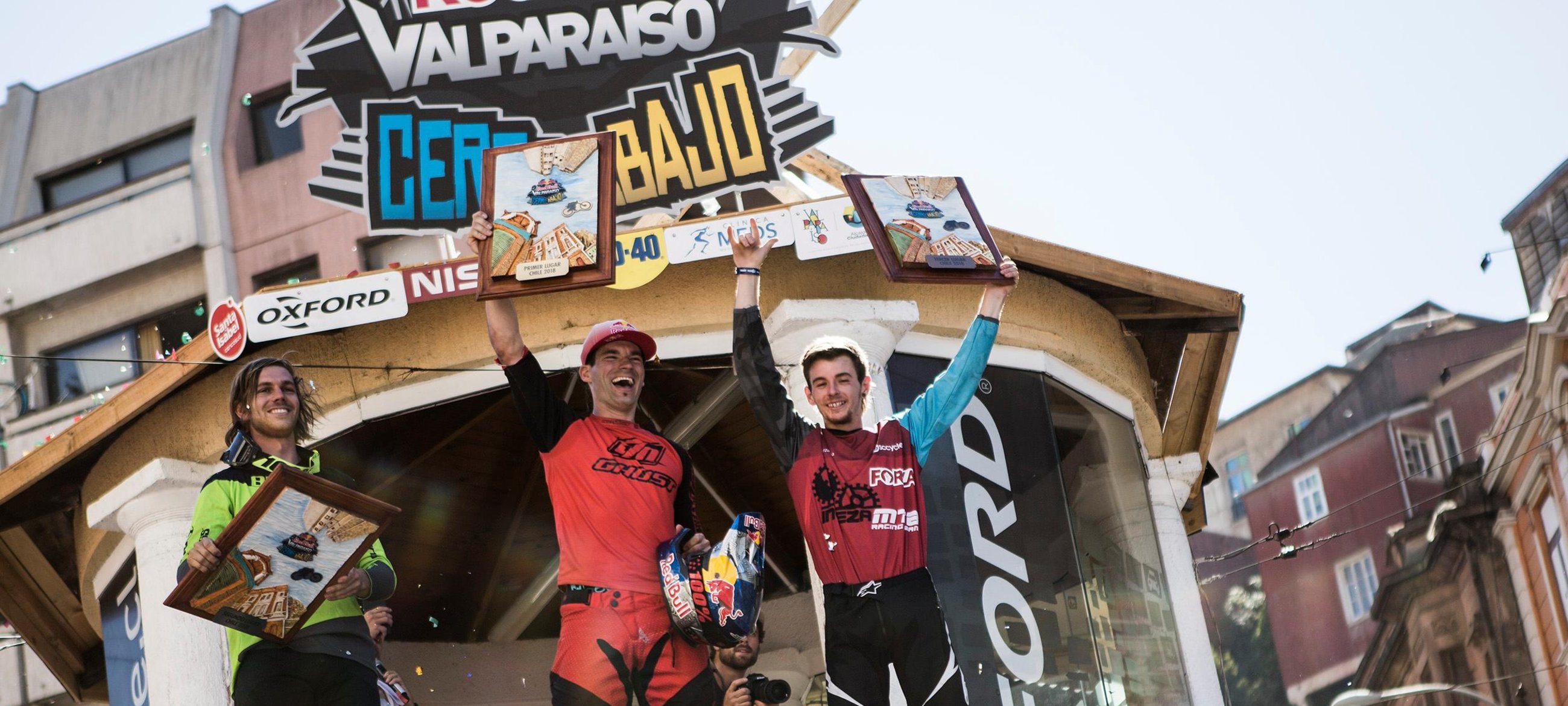 La bajada Tomas Slavík en primera persona con la que ganó el RedBull Valparaíso CerroAbajo