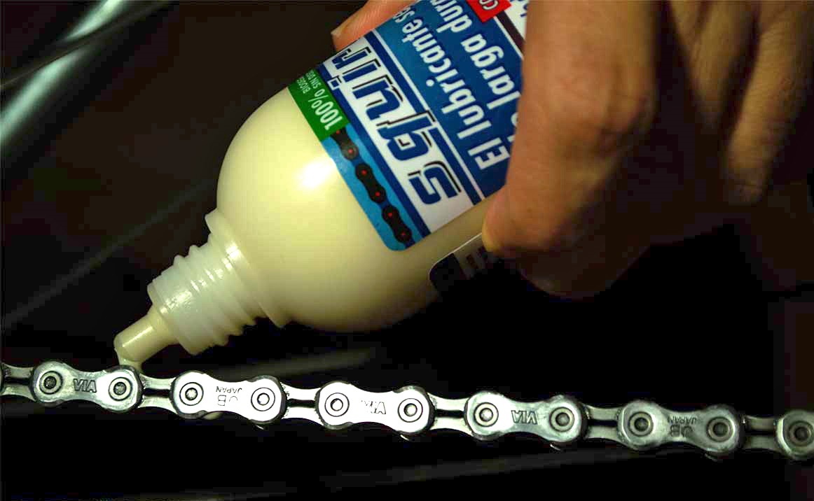 Elegir el mejor lubricante para tu cadena. Tipos y recomendaciones