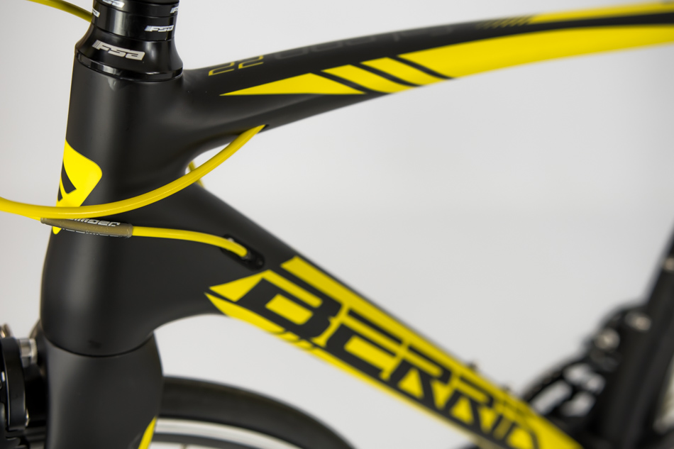 Berria Falcon Sport 9 Limited