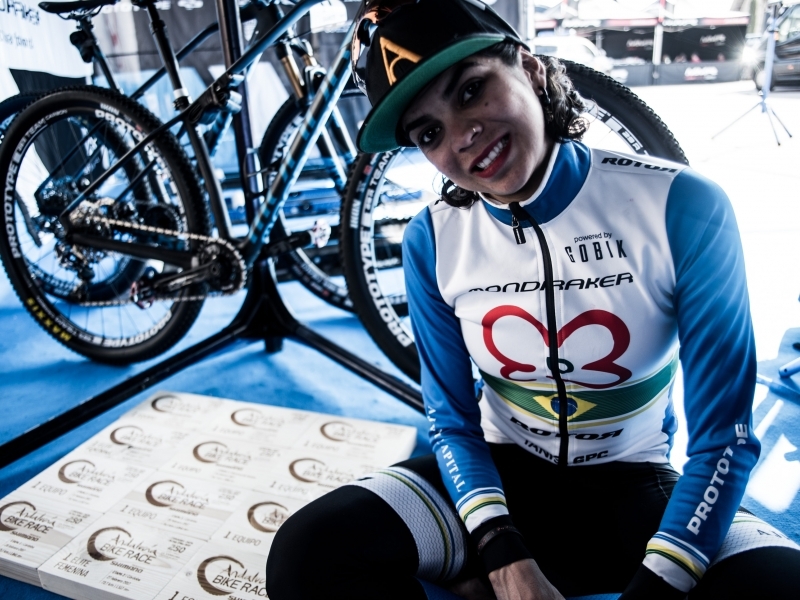 Victoria de Pedro Romero y top ten del Brújula Bike Team en la quinta etapa de la Andalucía Bike Race