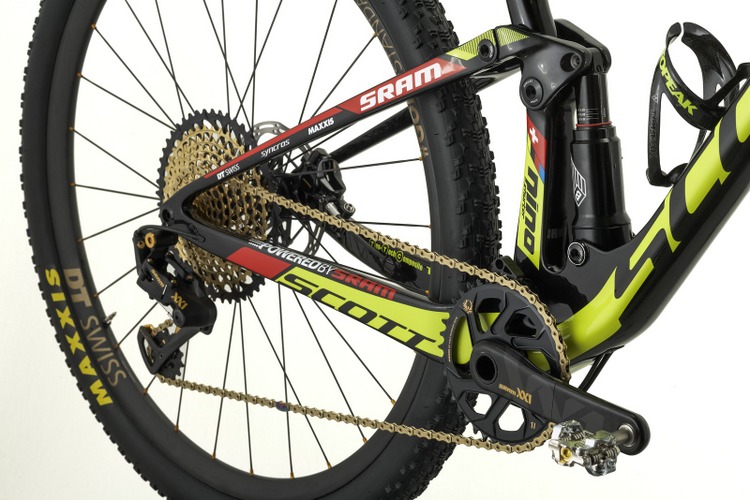 Scott Spark Nino Schurter 2017 amortiguador y rueda