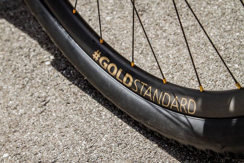 Ruedas Carbono Schurter bicicleta de montaña nino